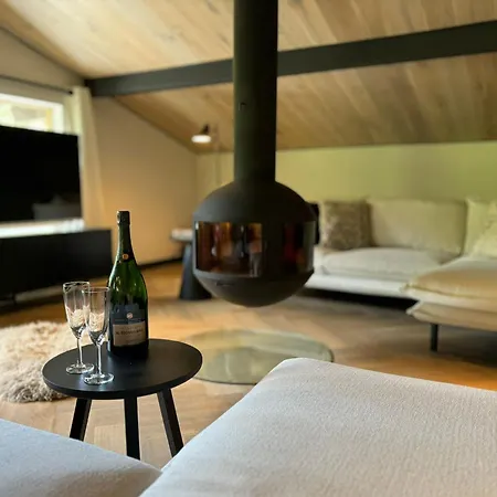 Aquila * Morzine